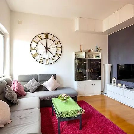 Luxe Beach Collection Apartment *
